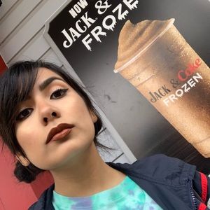 Meet your Posher, Sabrina